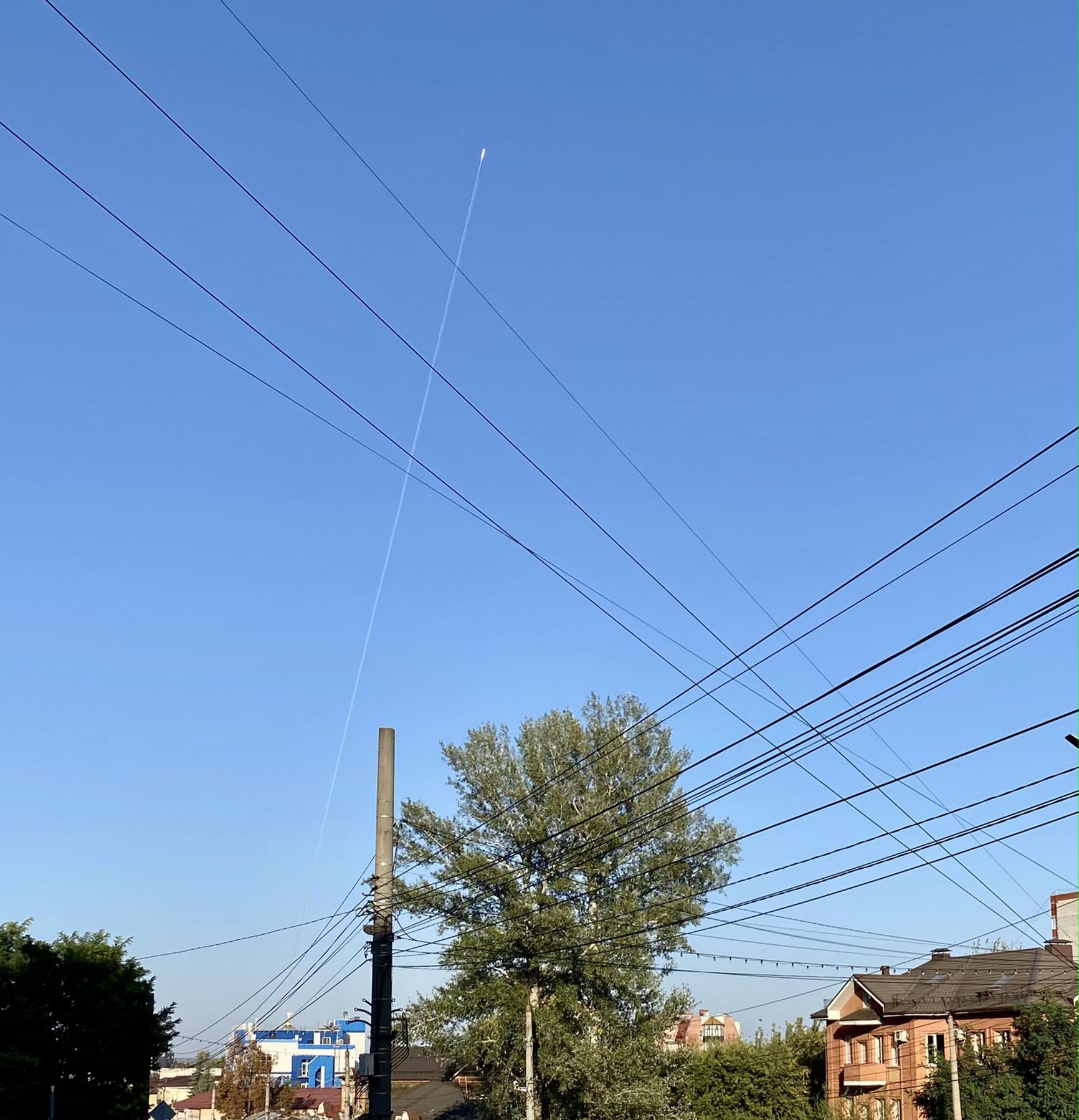 Air defense missile launch from a rooftop in the center of Kursk